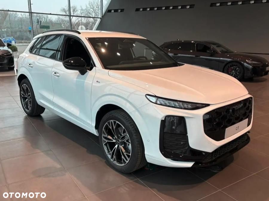 Audi Q3 TFSI mHEV 110 kW S tronic - 3