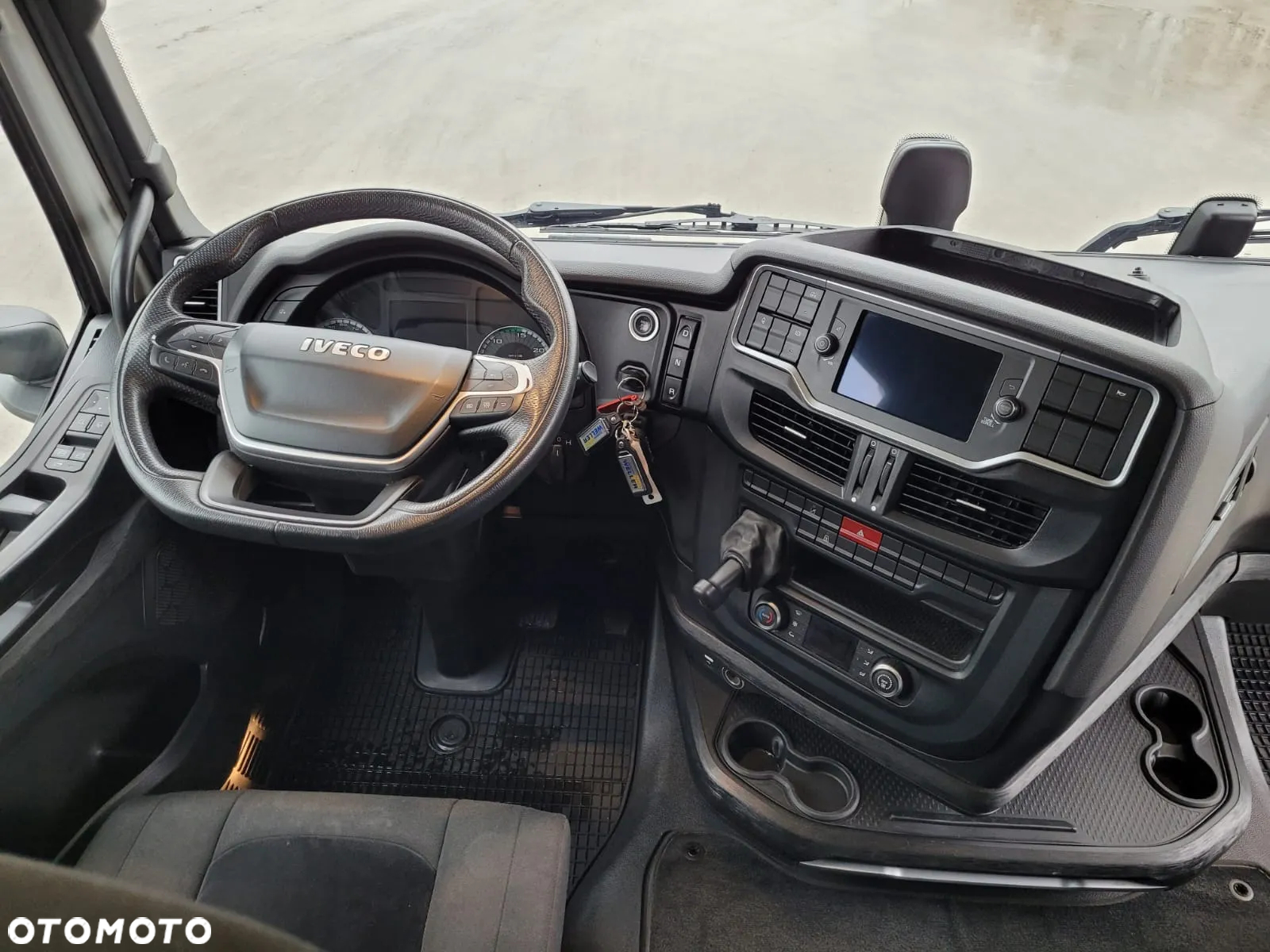 IVECO S-WAY NP 460 /  KABINA - 7