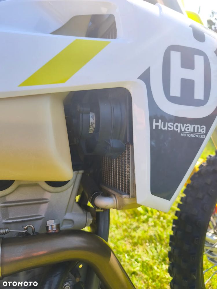 Husqvarna FE - 8