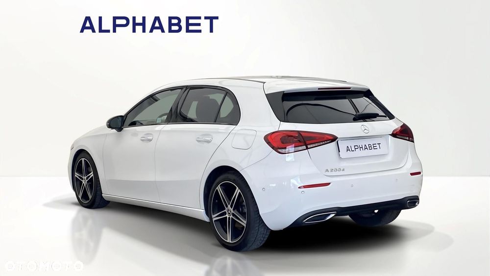 Mercedes-Benz Klasa A 200 d Progressive 8G-DCT - 3