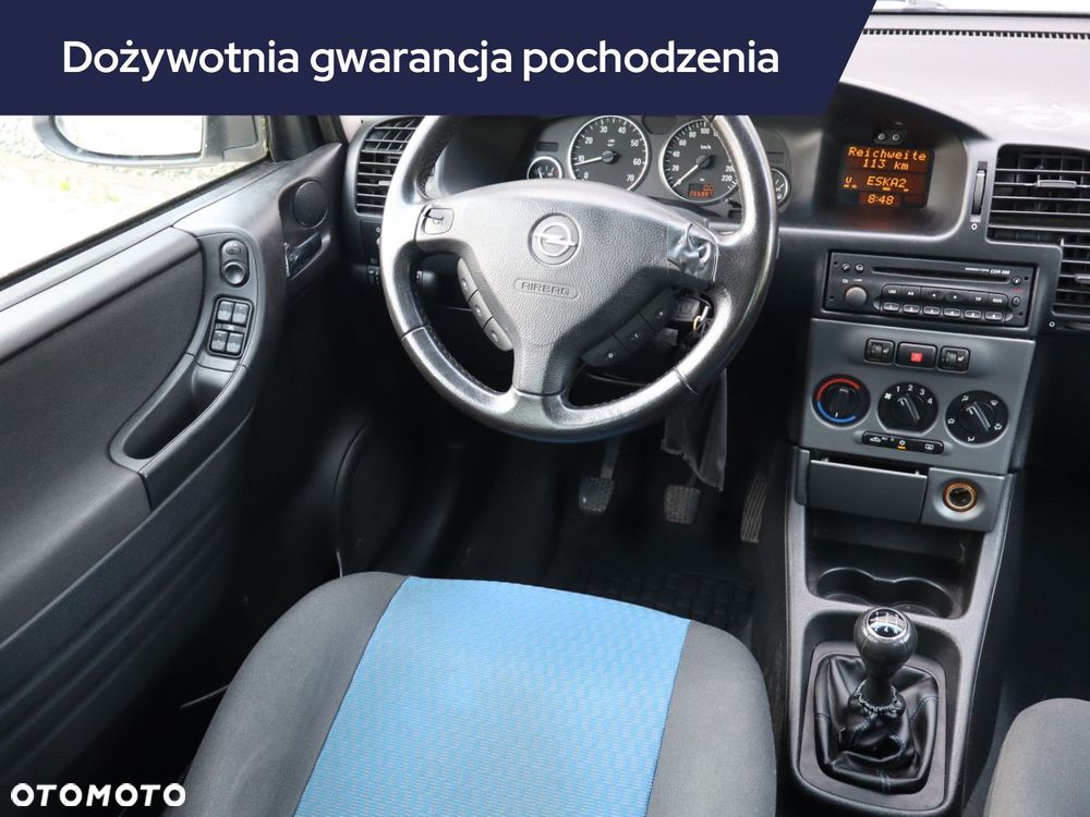 Opel Zafira - 9