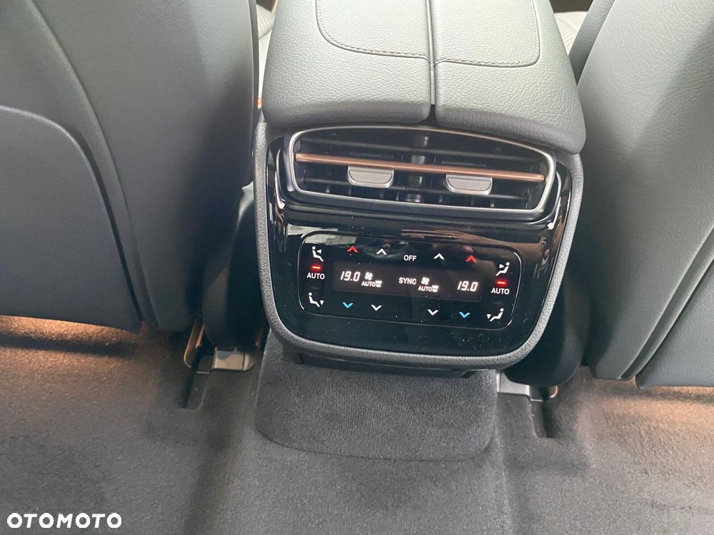 Mercedes-Benz EQE 350 89kWh 4-Matic AMG Line - 25