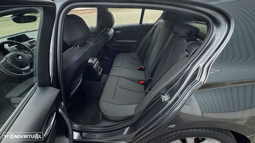 BMW 118 i Sport Line - 8