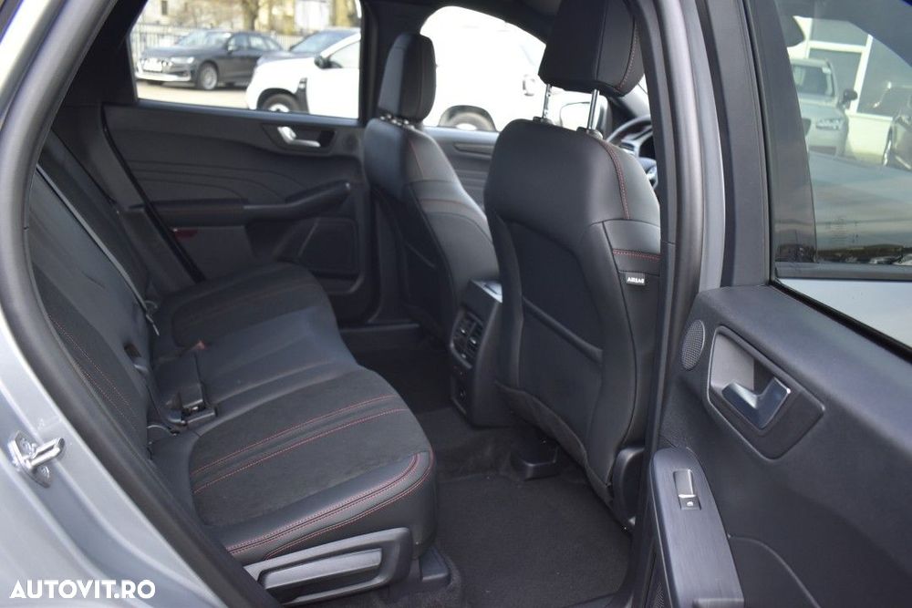 Ford Kuga 2.5 Duratec FWD PHEV ST-Line X - 15