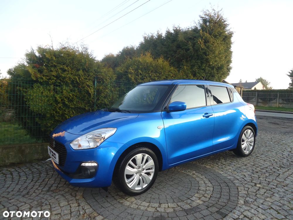 Suzuki Swift 1.2 Premium Plus - 1