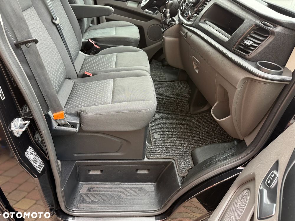 Ford Custom L1H1 - 25