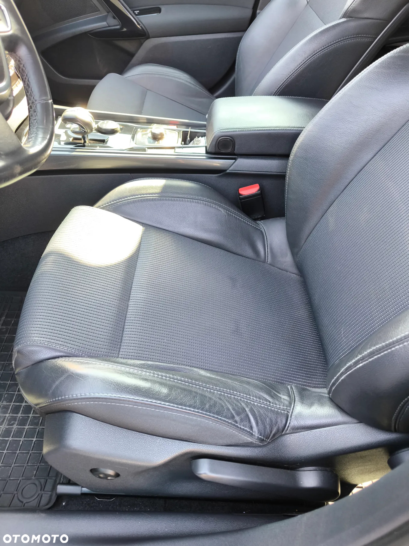 Peugeot 508 Hybrid4 Allure - 8