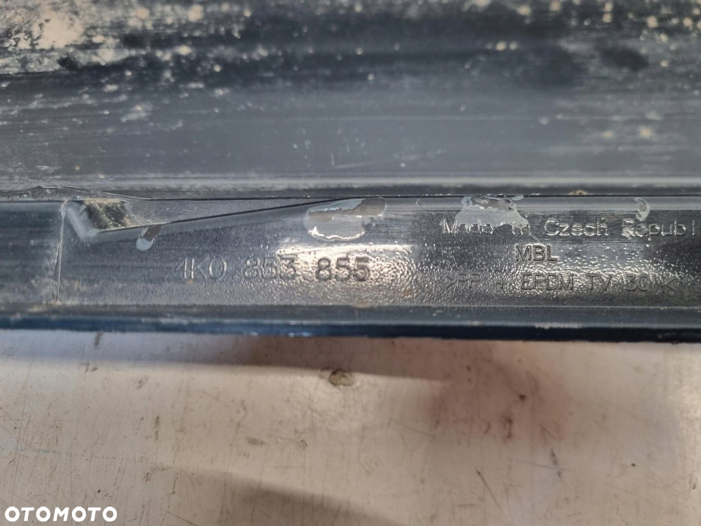 AUDI A6 C8 4K0 Próg nakładka Listwa progowa LEWA ŁADNA - 6