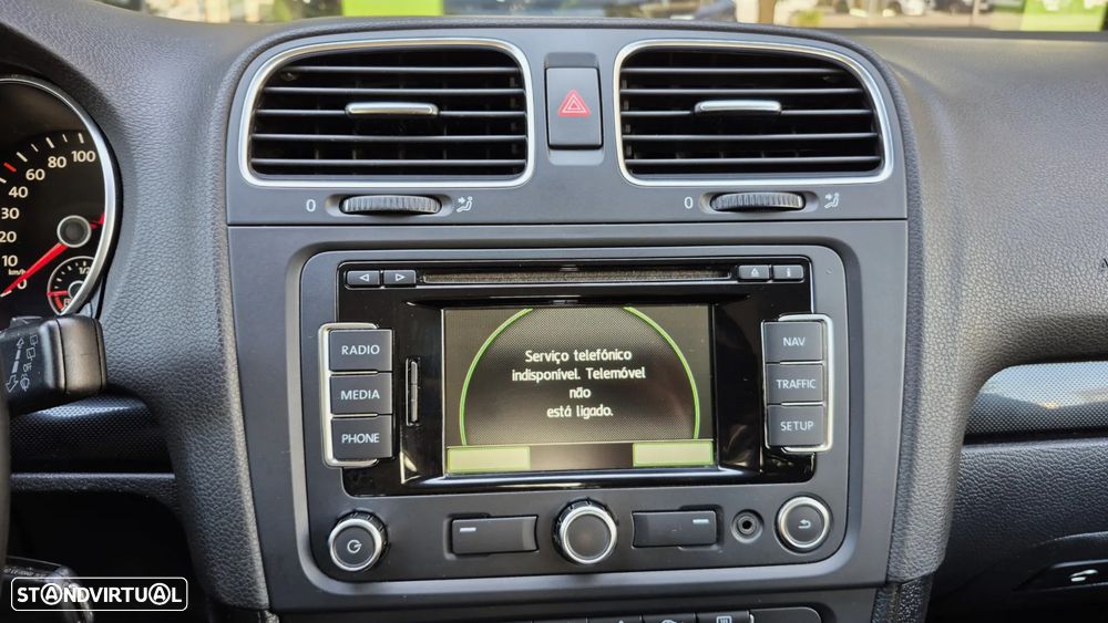 VW Golf 1.6 TDi BlueMotion Comfortline - 8