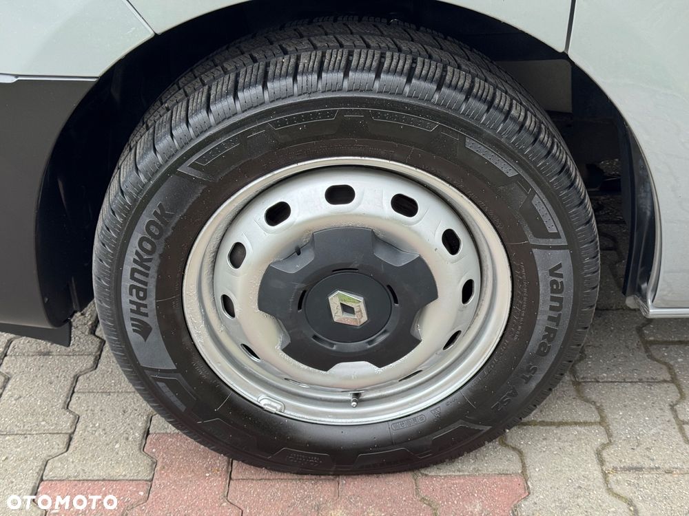 Renault Trafic - 14