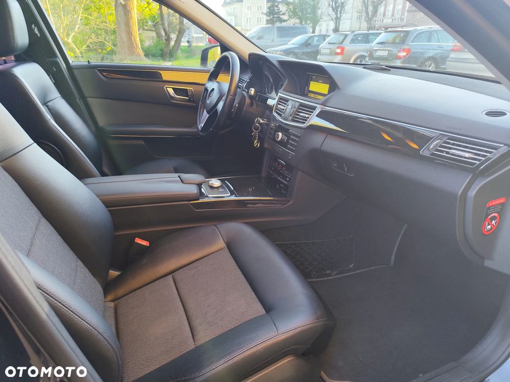Mercedes-Benz Klasa E 350 CDI DPF BlueEFFICIENCY 7G-TRONIC Avantgarde - 9