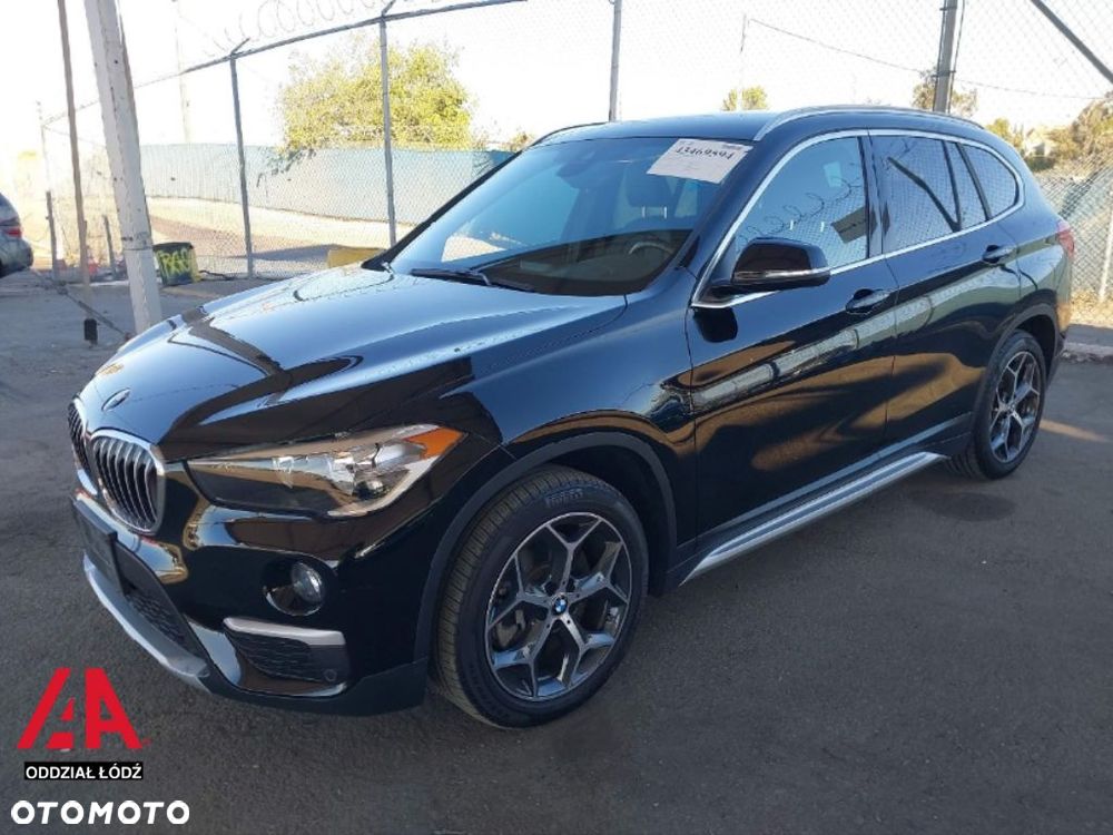 BMW X1 - 1