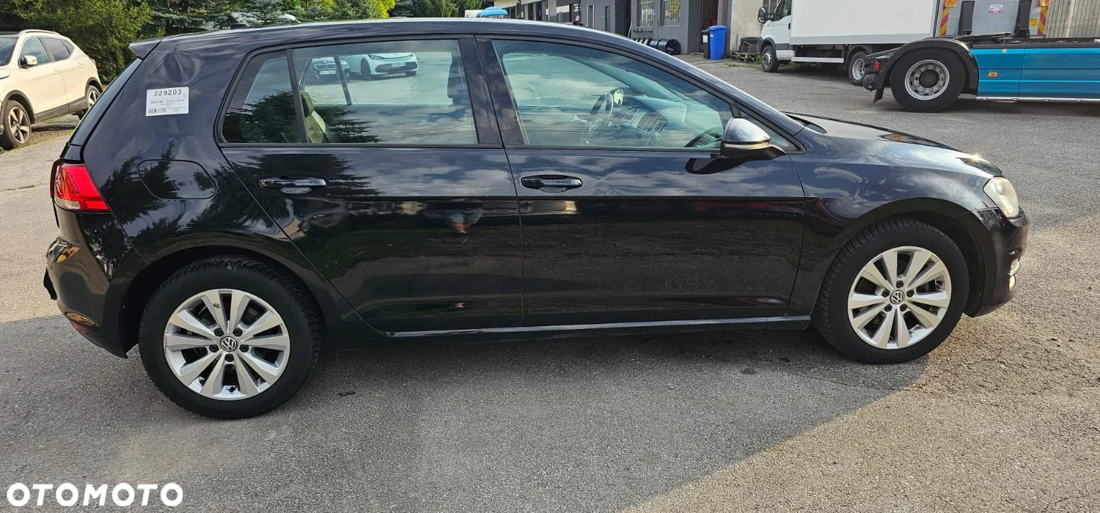 Volkswagen Golf 2.0 TDI BlueMotion Technology DSG Comfortline - 5