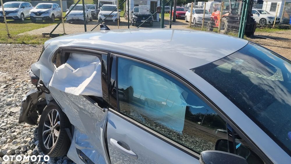 Renault Clio TCe 90 BUSINESS EDITION - 17