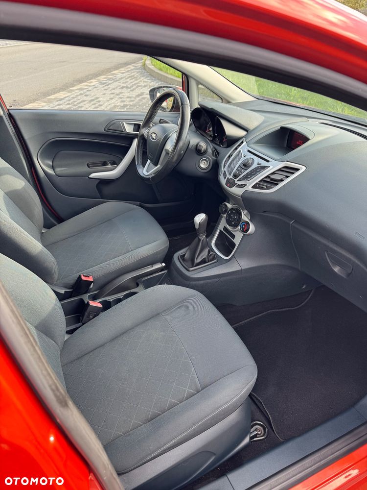 Ford Fiesta - 18