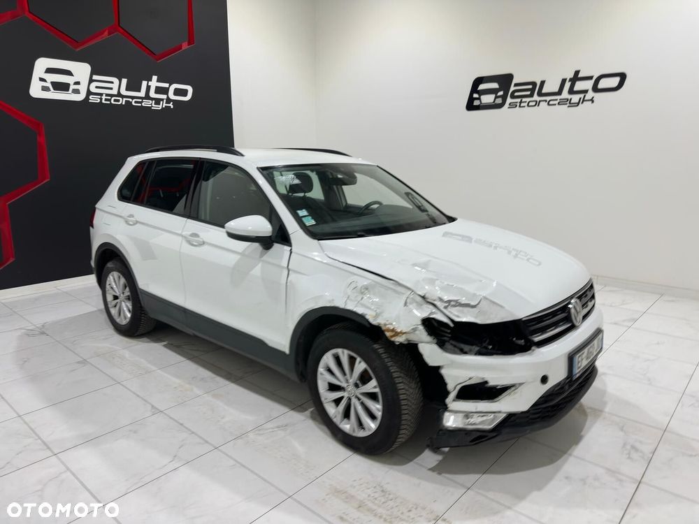 Volkswagen Tiguan - 11