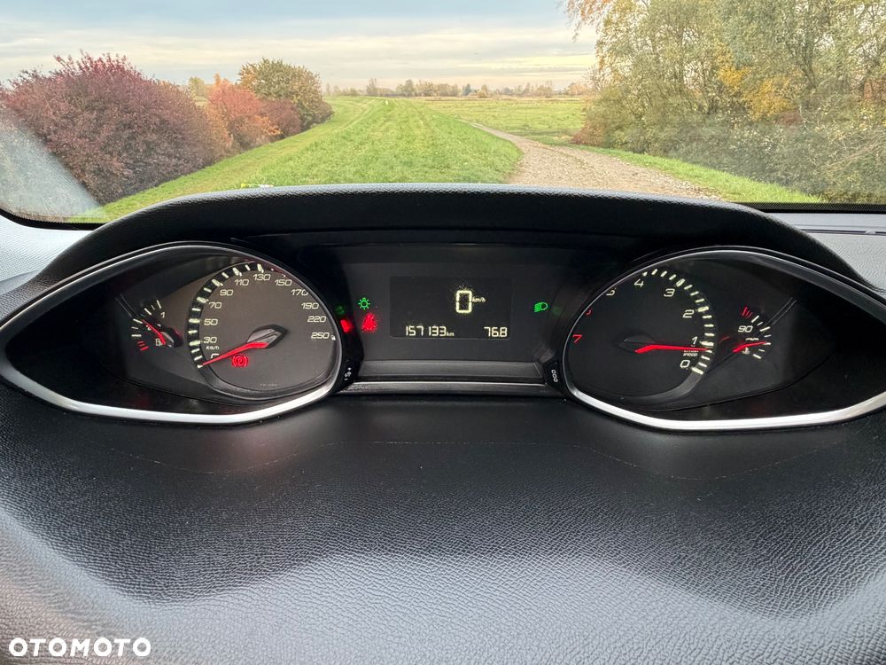 Peugeot 308 - 21