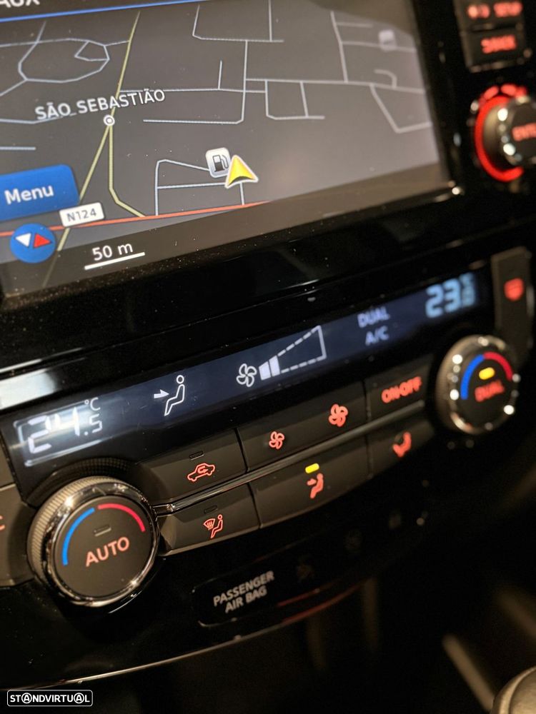 Nissan Qashqai 1.2 DIG-T 360 Xtronic - 33