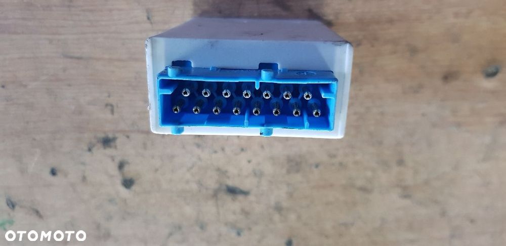 BMW E36 MODUŁ WYCIERACZEK 8366381 - 3