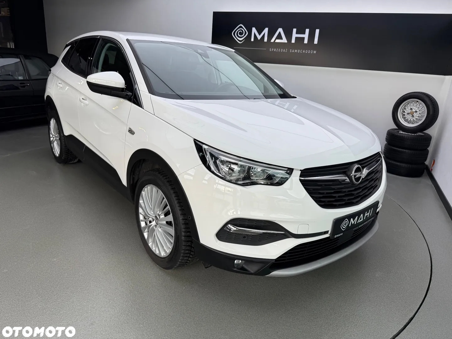 Opel Grandland X 1.2 T Innovation S&S - 2