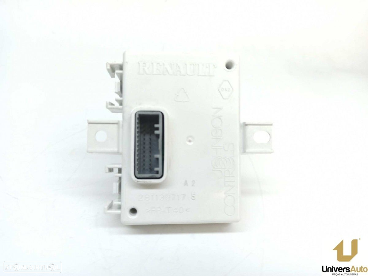 UNIDADE DE CONTROLE DE NAVEGAÇÃO RENAULT KANGOO Z.E. MAXI 2-SITZER - 4