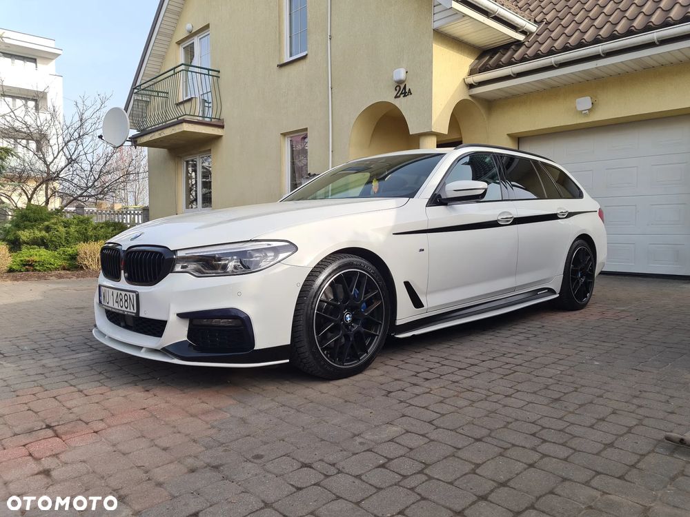BMW Seria 5 530d xDrive Sport - 10