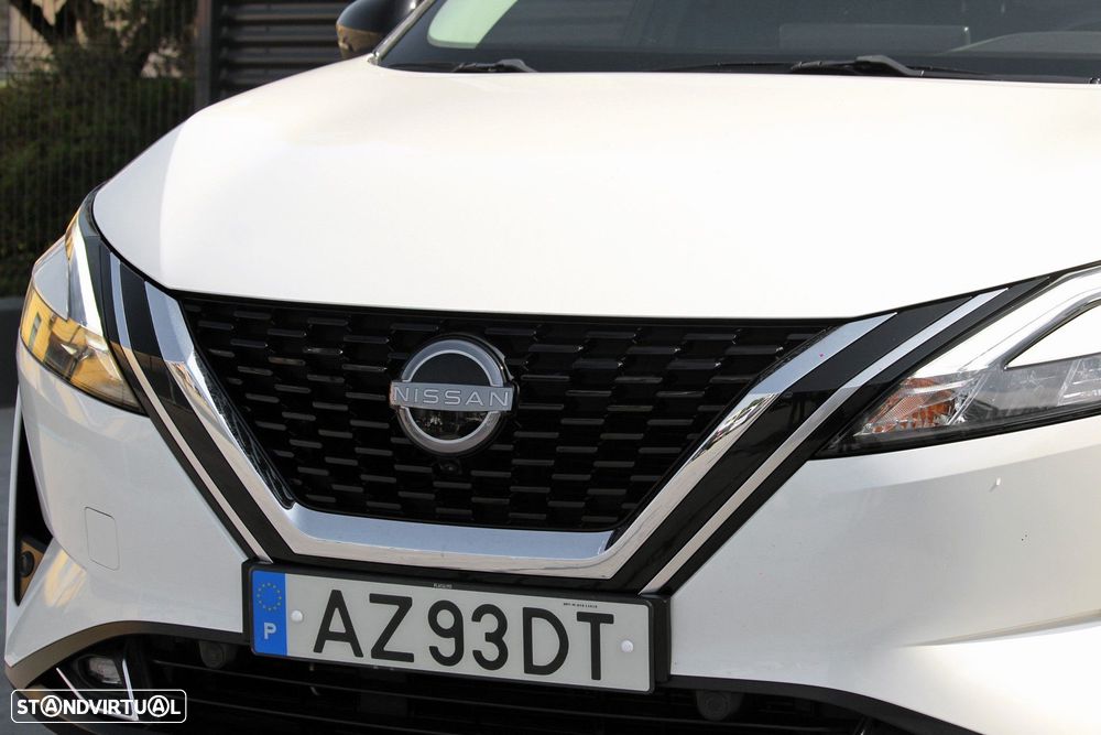 Nissan Qashqai 1.3 DIG-T N-Connecta - 4