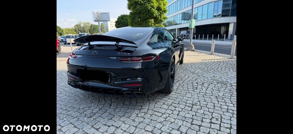 Mercedes-Benz AMG GT 63 4MATIC+ - 9