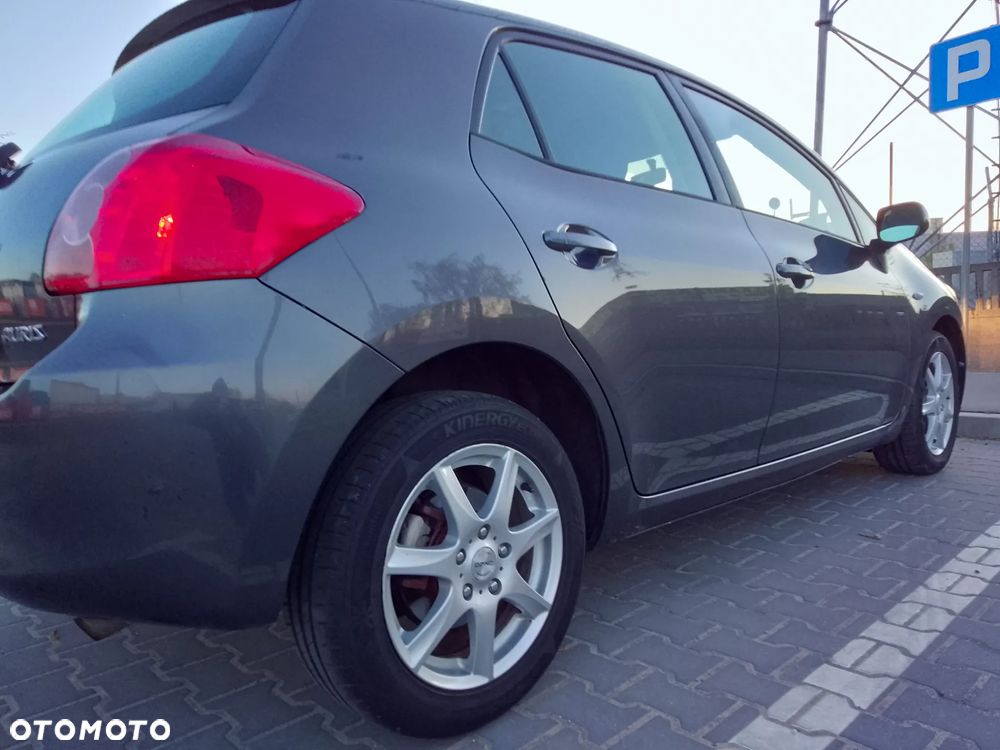 Toyota Auris 1.6 VVT-i Team - 15