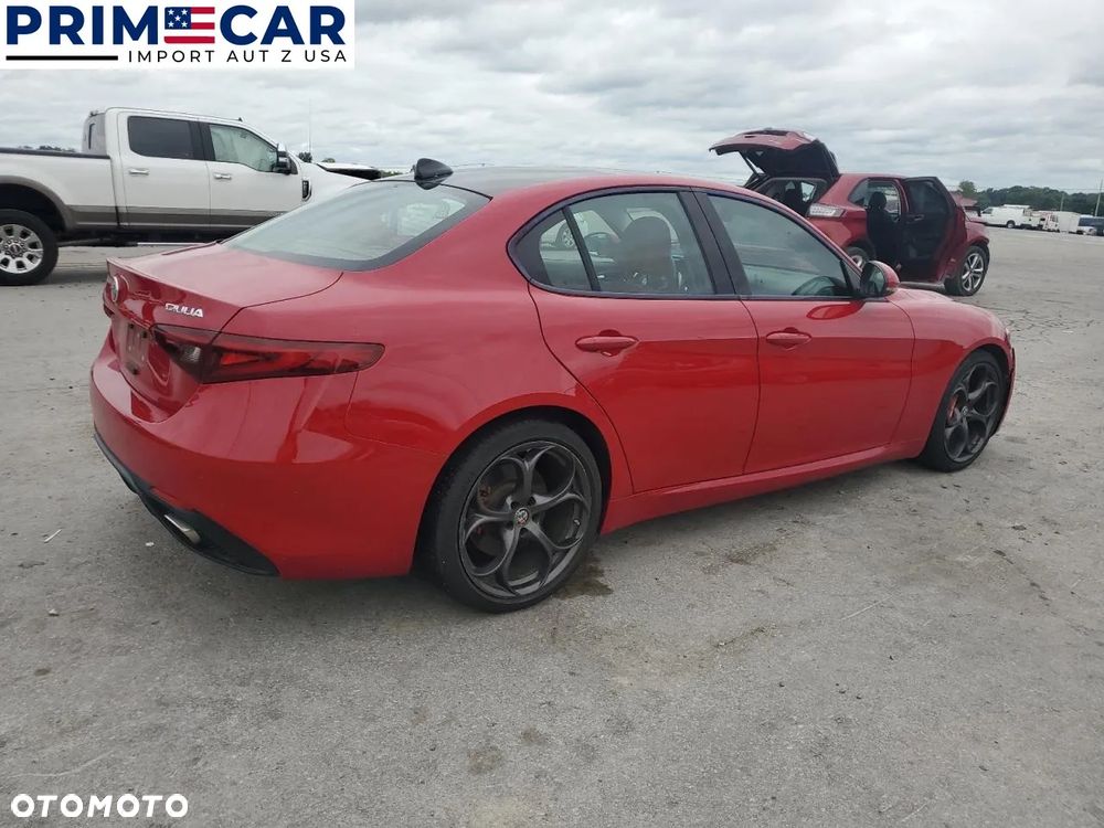 Alfa Romeo Giulia - 3