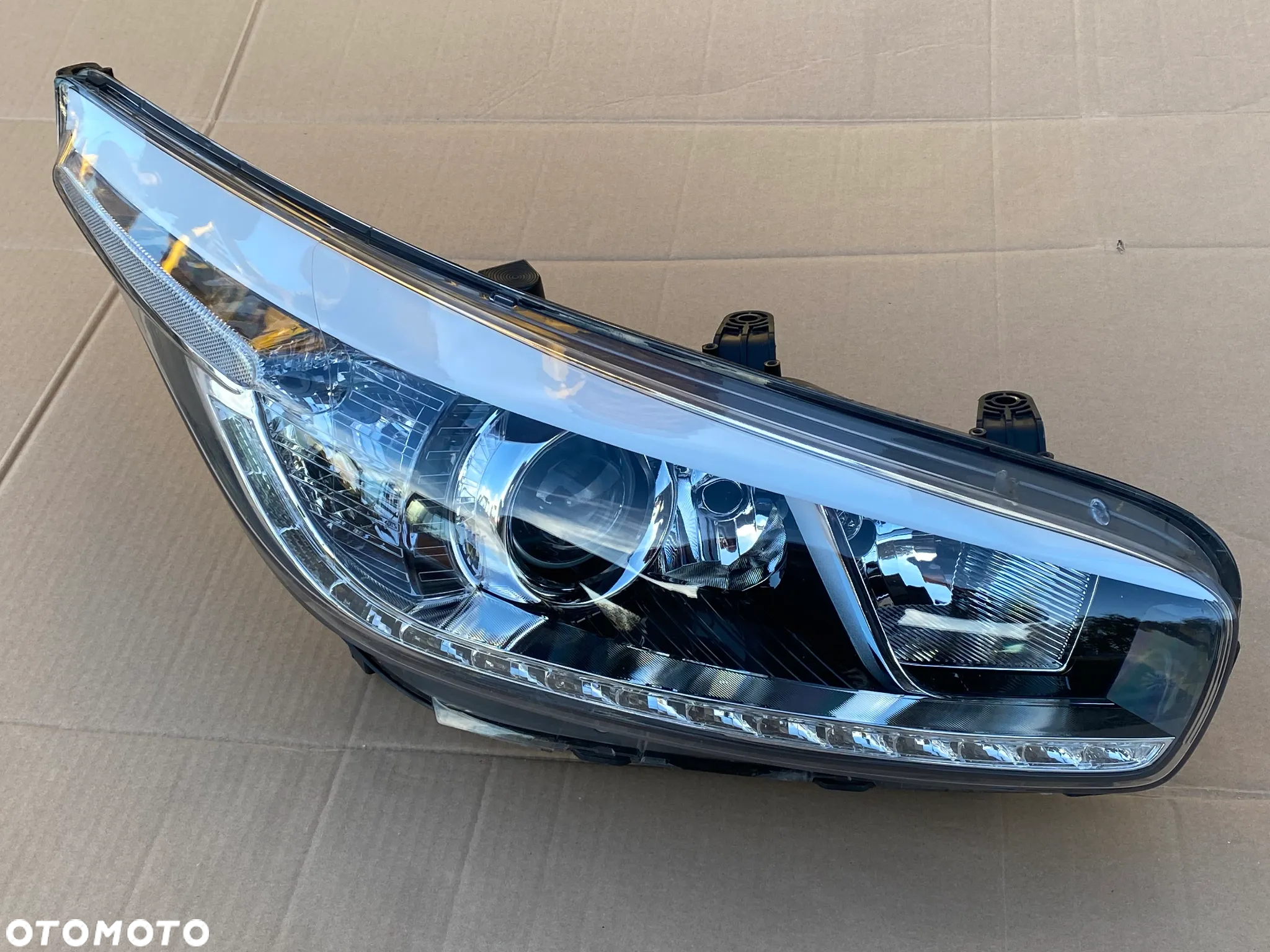 Kia Ceed II 2012- Lampa lewa przód soczewka zwykła Led europa - 7