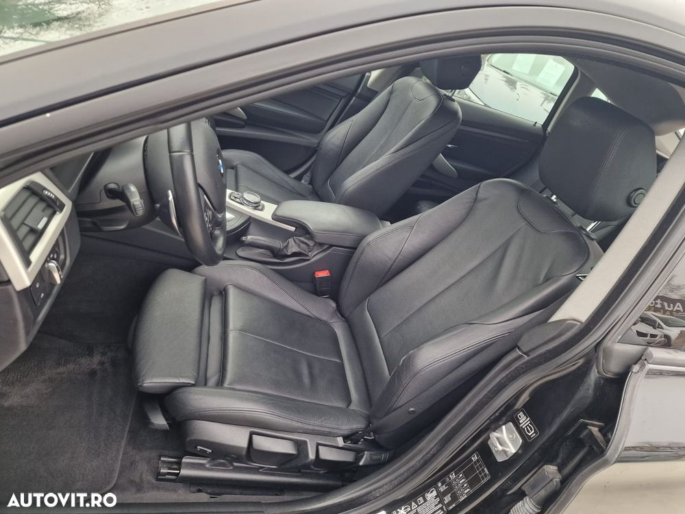 BMW Seria 3 320d GT Aut. Luxury Line - 17