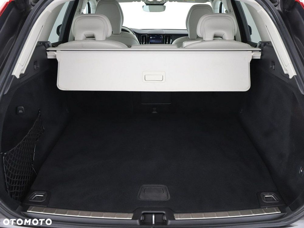 Volvo XC 60 T6 Plug-In Hybrid AWD Inscription Expression - 20