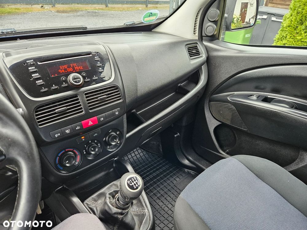 Opel Combo Tour 1.6 CDTI Enjoy Eu6 - 17