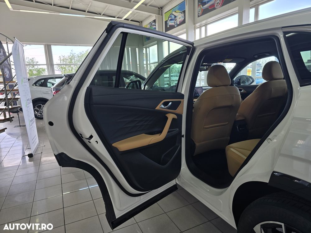 MG HS 1.5 T-GDi HEV Exclusive - 15