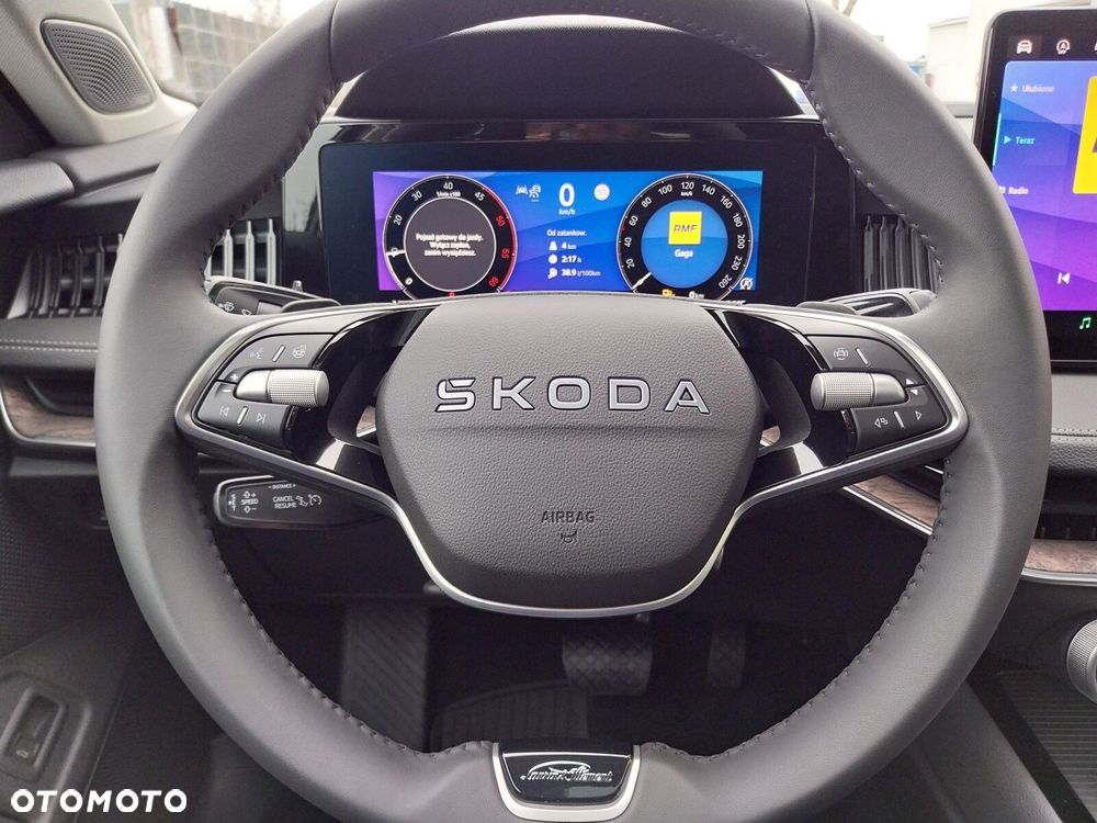 Skoda Superb 2.0 TDI SCR 4x4 L&K DSG - 24