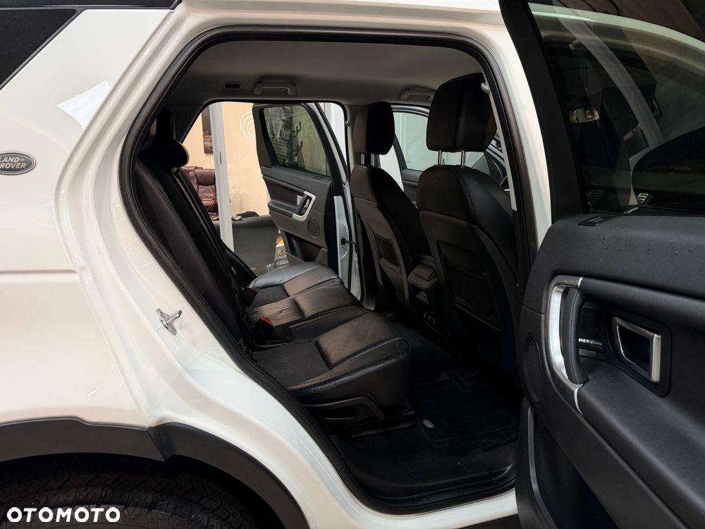 Land Rover Discovery Sport 2.0 Si4 SE - 33