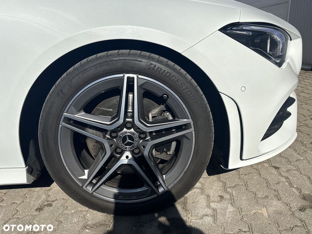 Mercedes-Benz CLA - 10