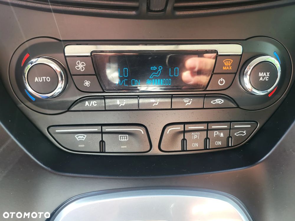 Ford Grand C-MAX 2.0 TDCi Titanium - 26