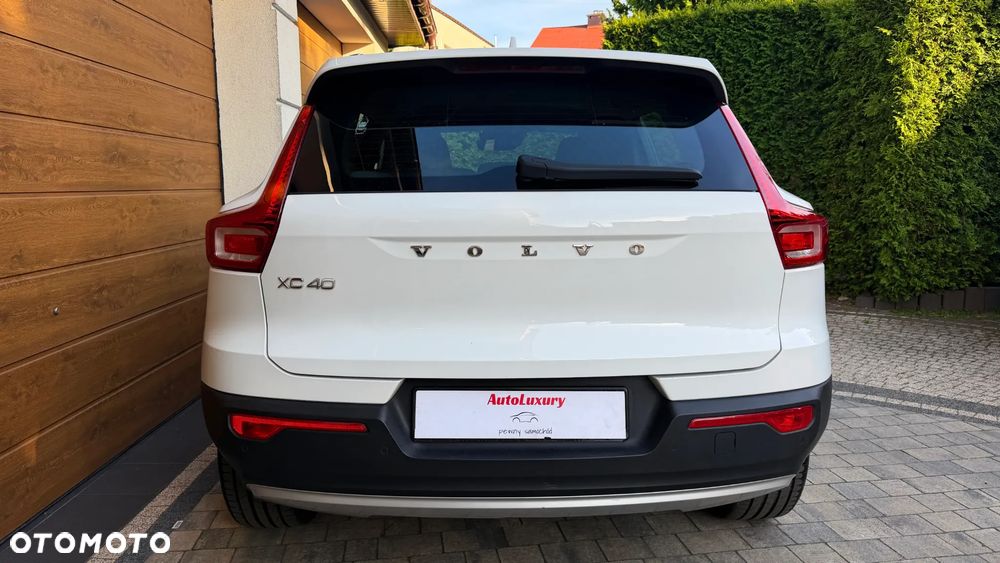 Volvo XC 40 T3 Geartronic Momentum Core - 6