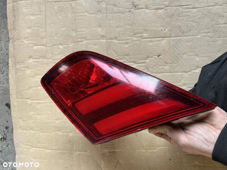 Lampa prawy tył w klapę Peugeot 308 II T9 13-17 9677818280 - 1