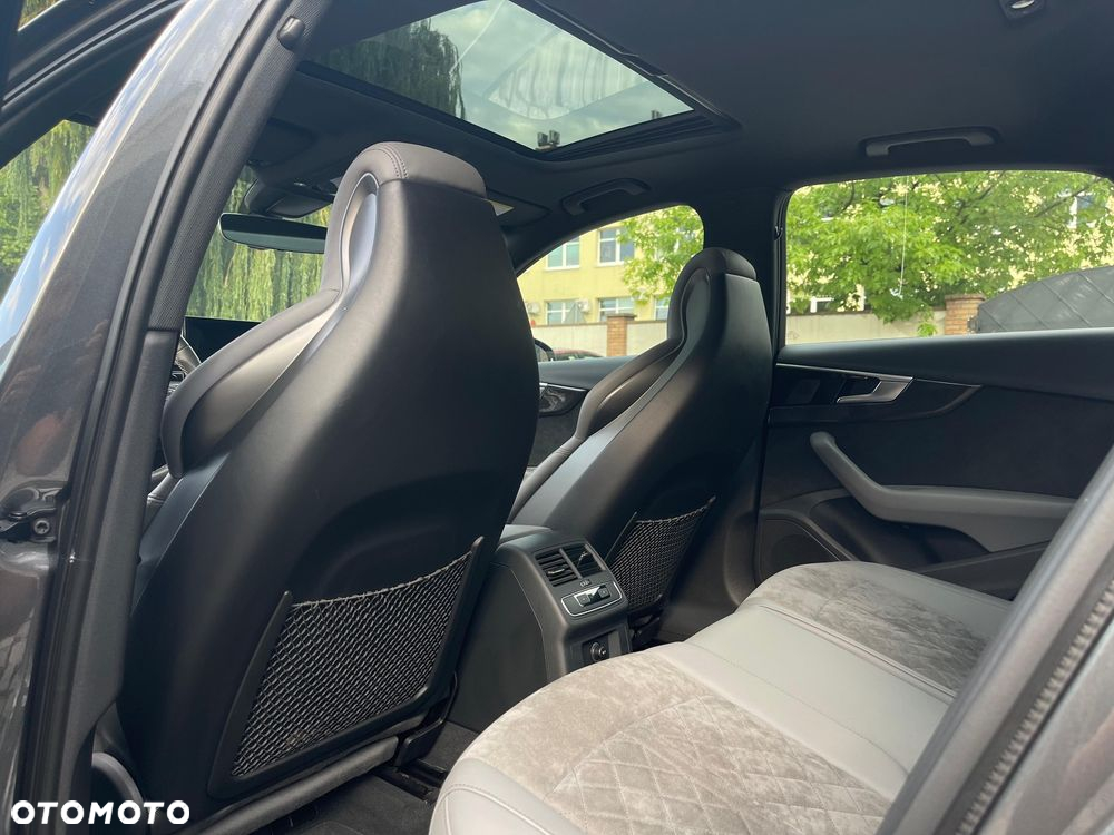 Audi S4 3.0 TFSI quattro tiptronic - 16