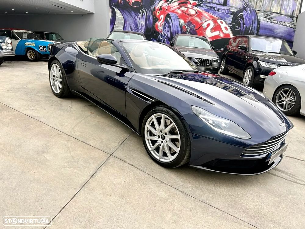Aston Martin DB11 Coupé V8 Auto - 40