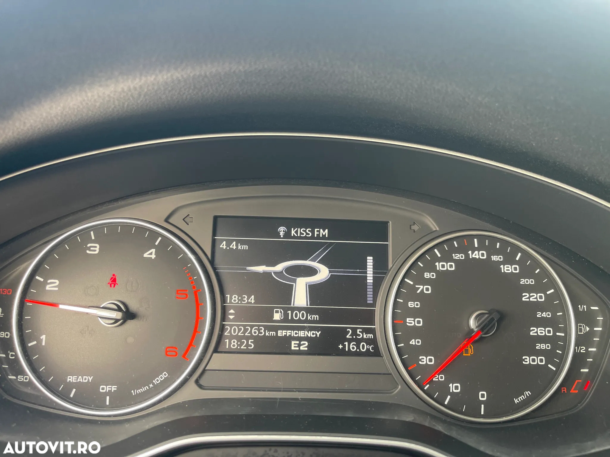 Audi A4 2.0 TDI ultra S tronic Sport - 34