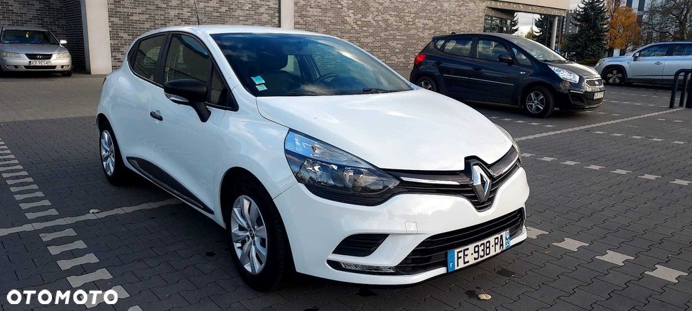 Renault Clio 1.5 dCi Energy Life EU6c - 8