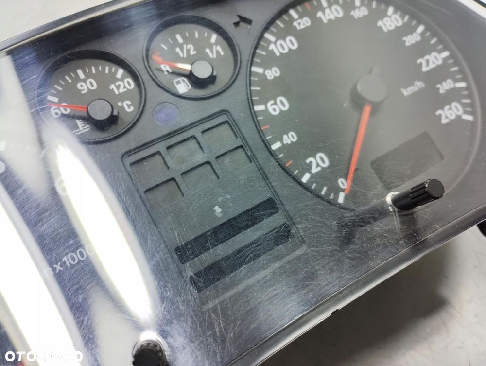 Audi A3 8L 1.6 Licznik Zegary - 6