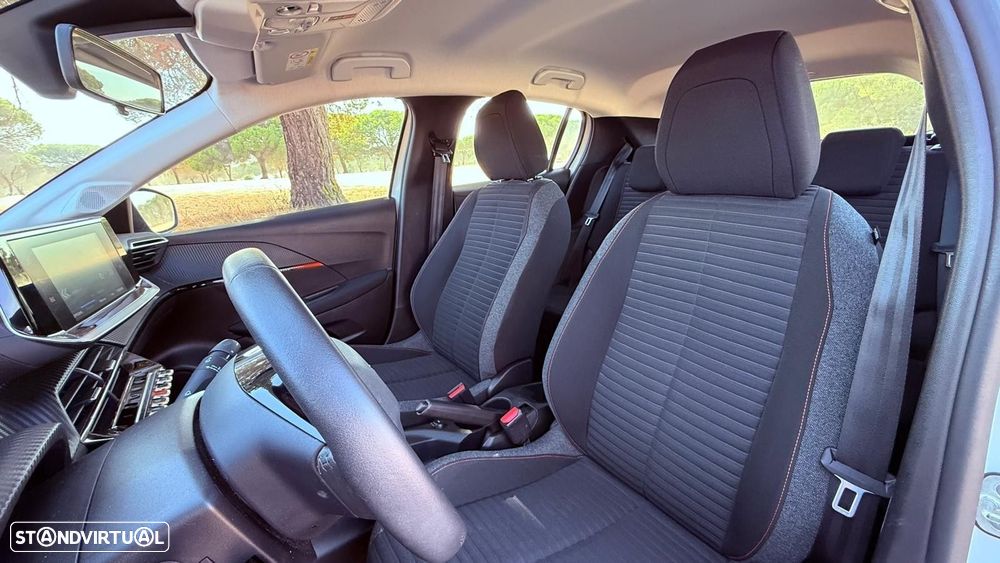 Peugeot 208 1.2 PureTech Active Pack - 34