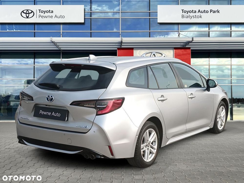 Toyota Corolla 2.0 Hybrid Comfort - 6
