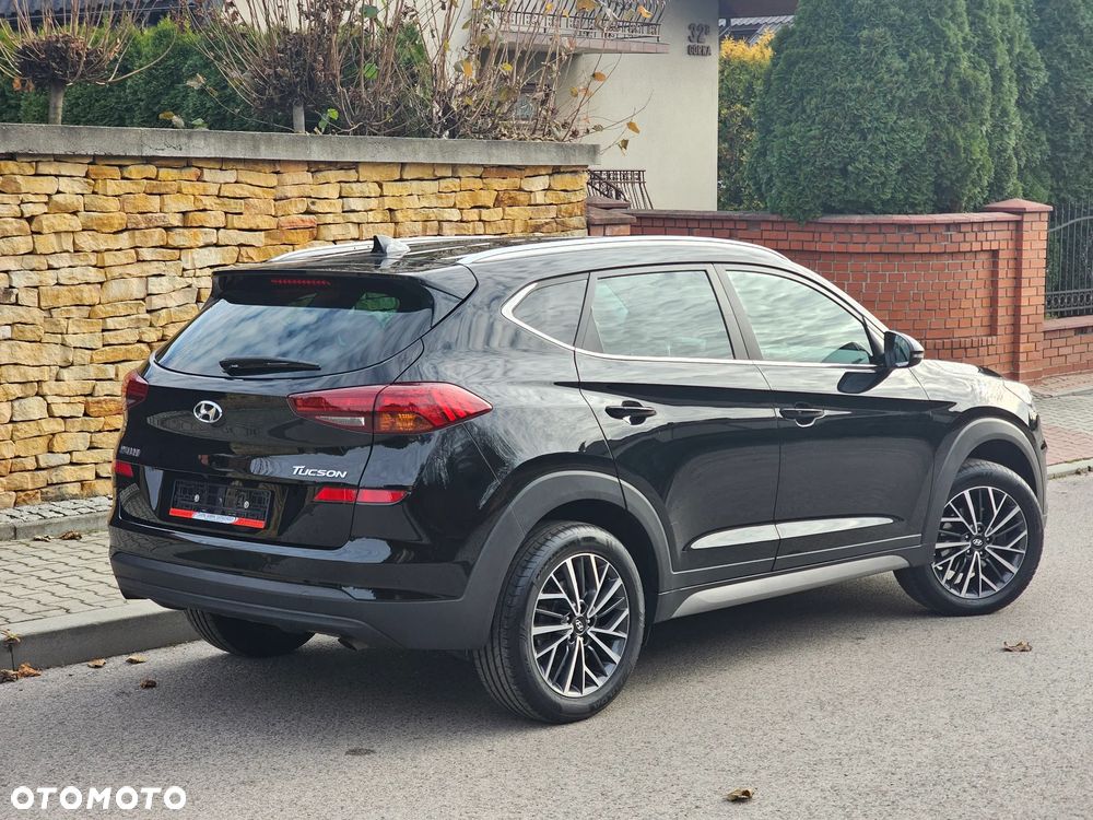 Hyundai Tucson 1.6 GDI BlueDrive GO 2WD - 16