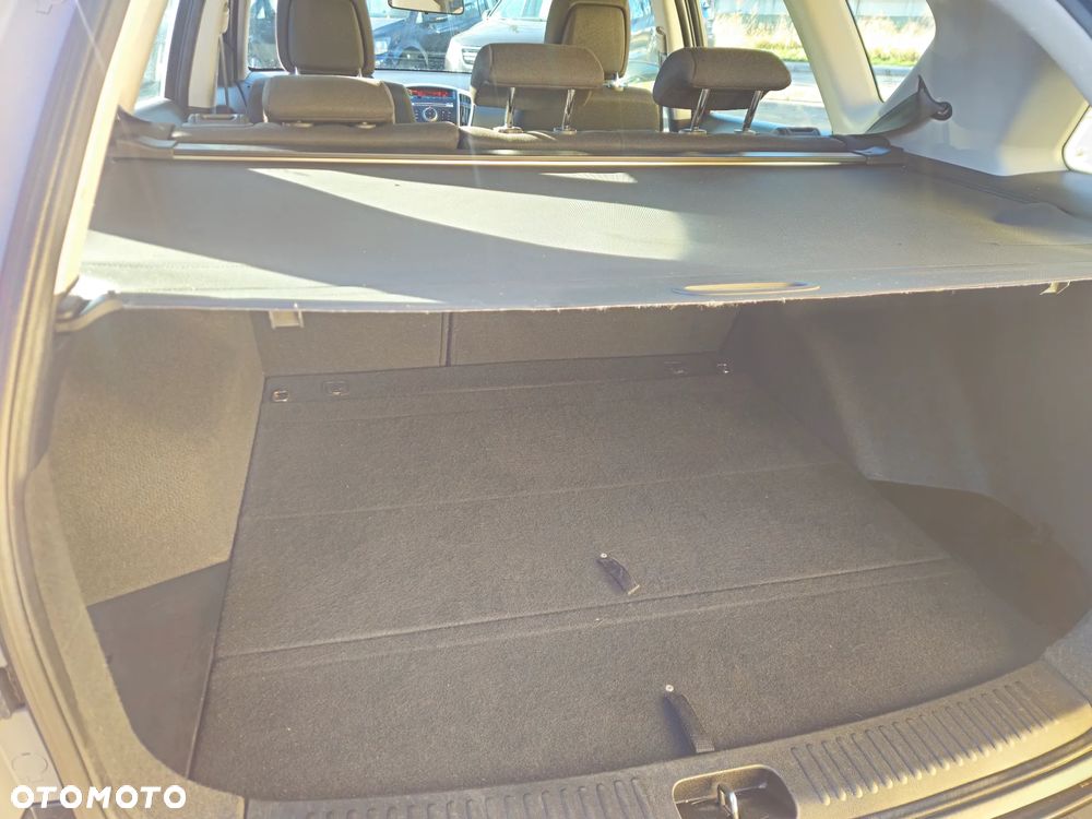 Kia Ceed 1.4 CVVT Spirit - 13